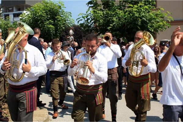 Trubači Ćuprija cena